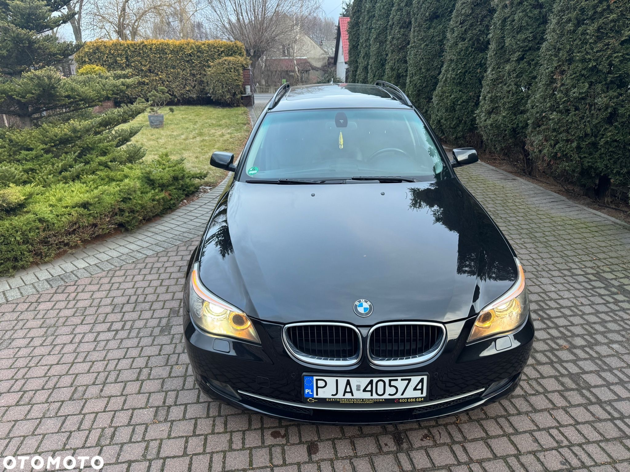BMW Seria 5 525d Touring Edition Exclusive - 4