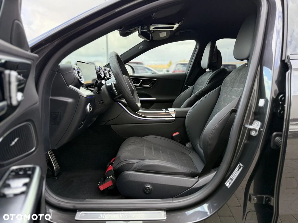 Mercedes-Benz Klasa C 220 d 9G-TRONIC 4Matic - 19