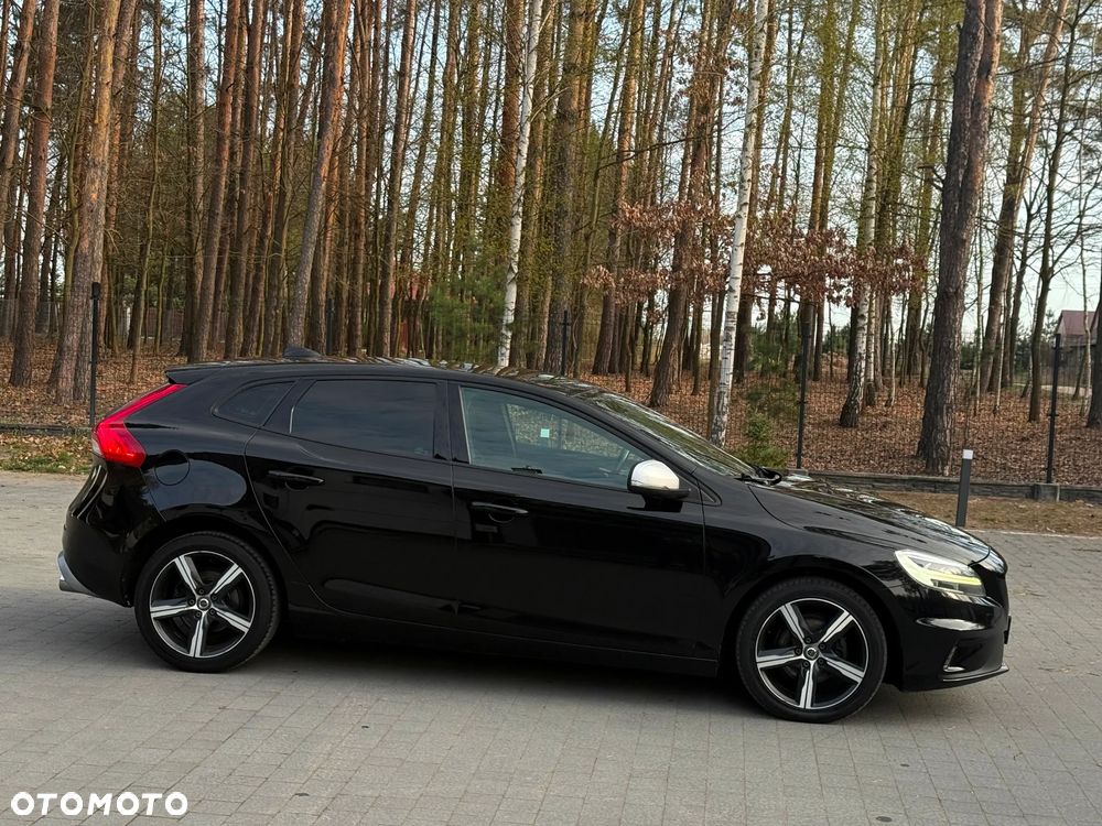 Volvo V40 D2 RDesign - 23