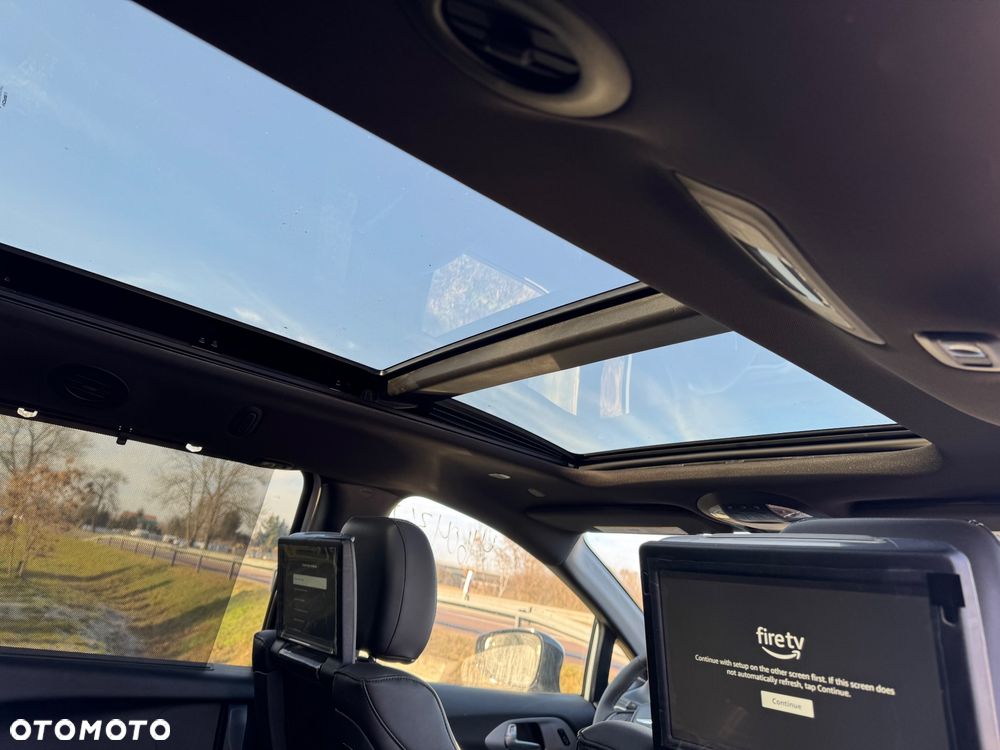 Chrysler Pacifica - 24