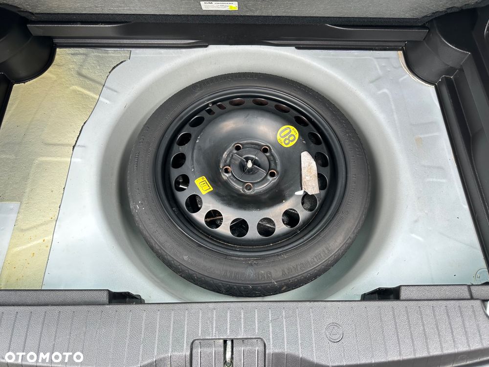 Opel Meriva 1.4 Color Edition - 23