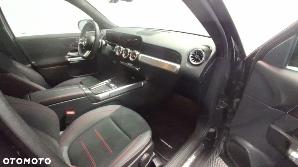 Mercedes-Benz GLB 220 d 4-Matic AMG Line 8G-DCT - 27