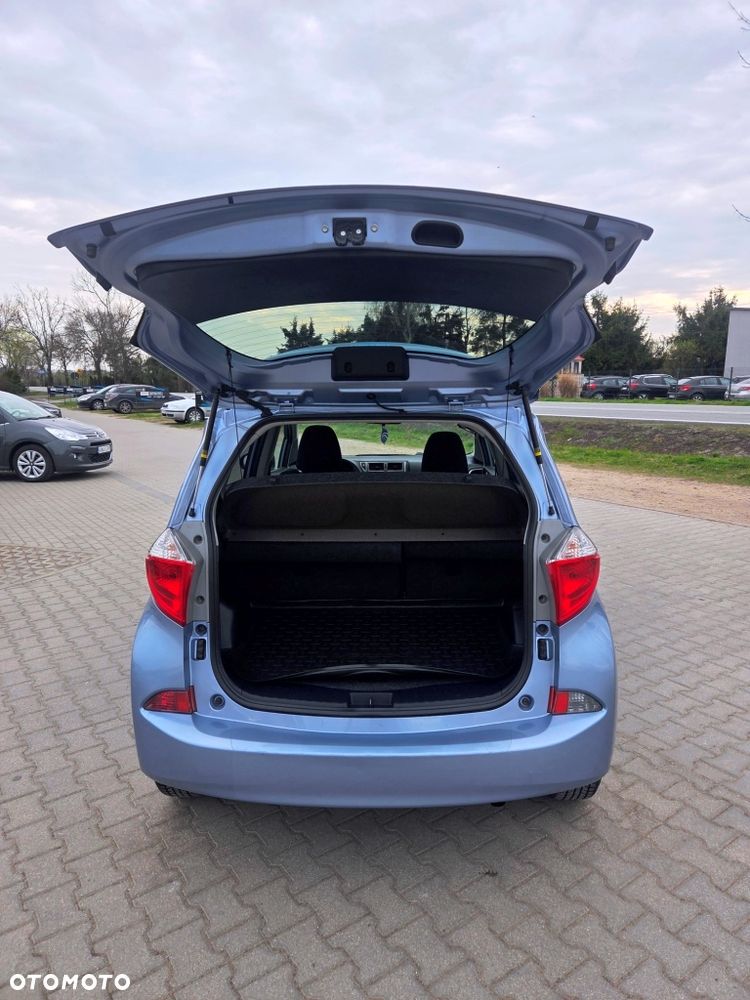 Toyota Verso S 1.33 Premium - 13