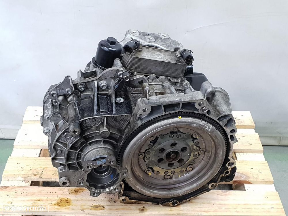 CAIXA DE VELOCIDADES VOLKSWAGEN TOURAN 5T1 REF. QMM - 1