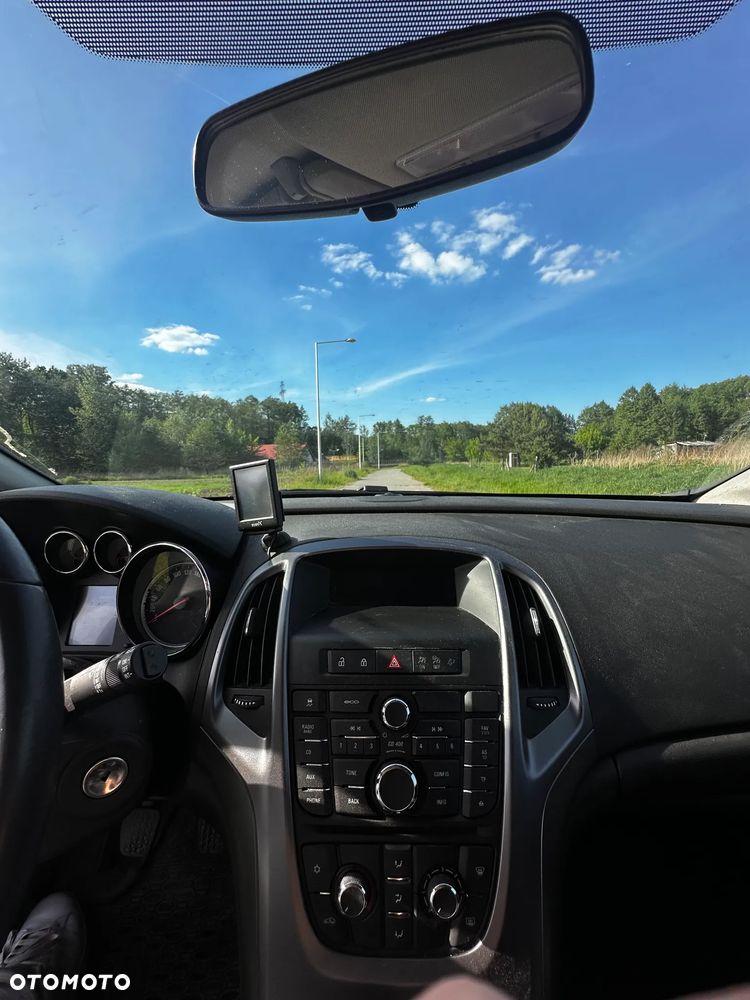 Opel Astra - 10