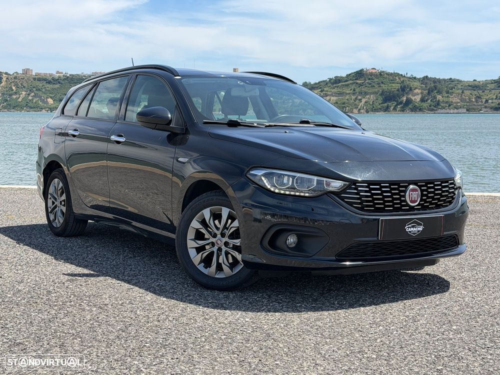Fiat Tipo Station Wagon 1.3 M-Jet Lounge Tech - 14