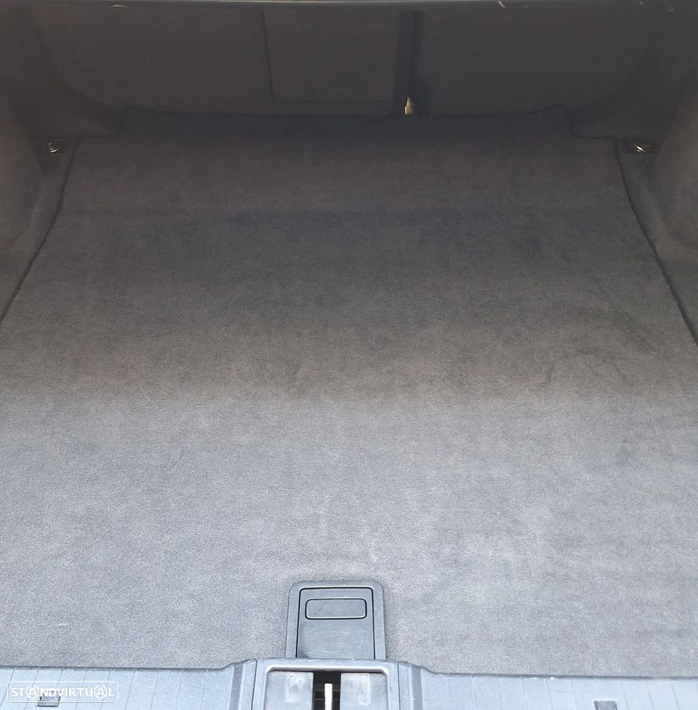 Mercedes-Benz E 220 CDI Elegance - 14