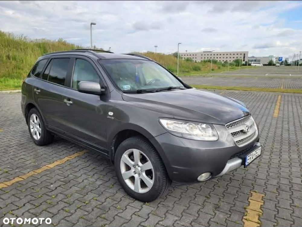 Hyundai Santa Fe - 1