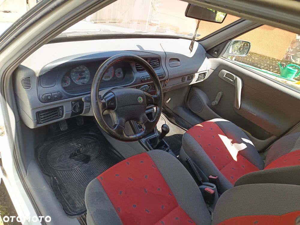 Skoda Felicia 1.3 LXi - 9