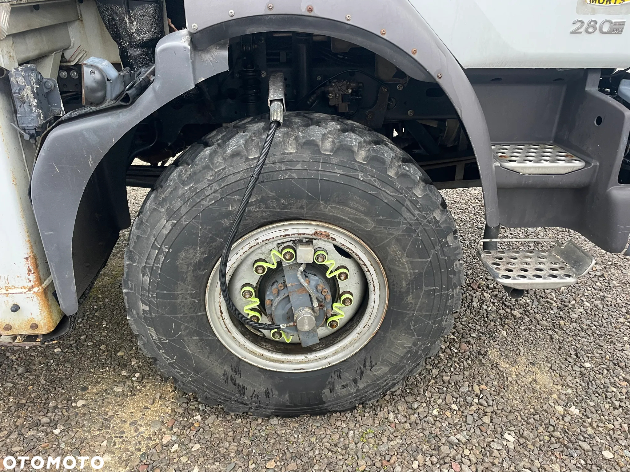 Renault Midlum 280 Dxi 4X4 - 6