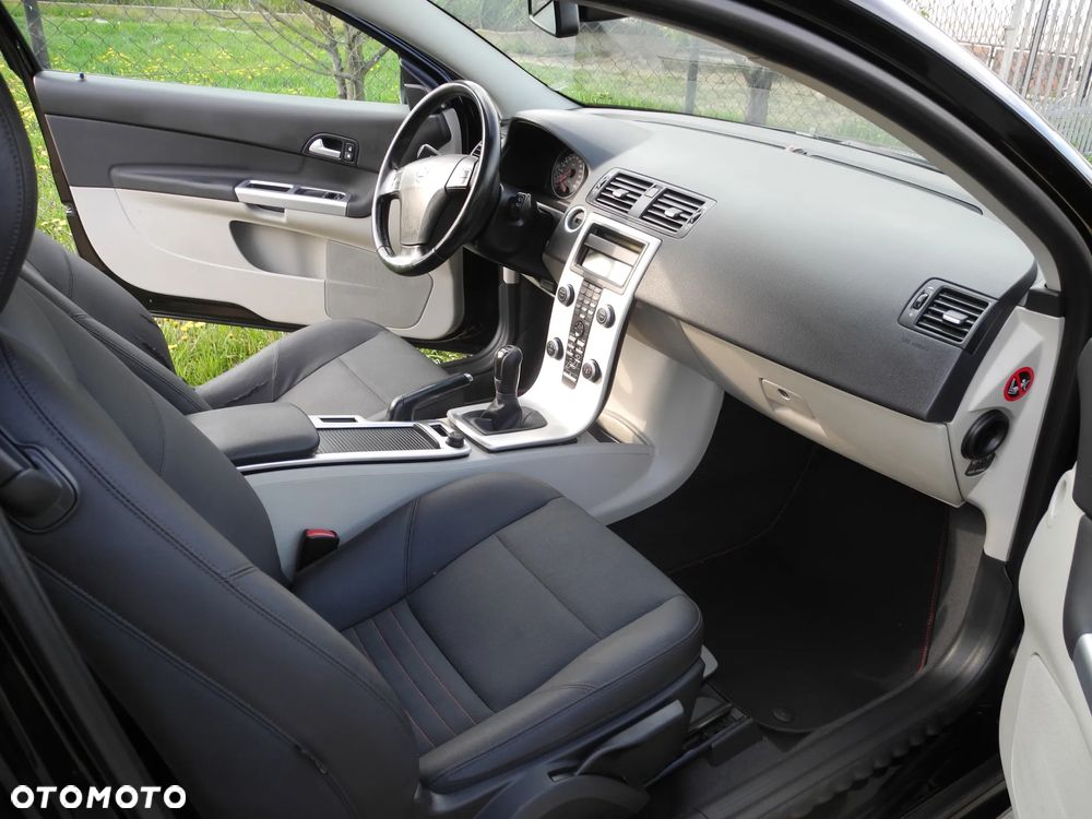 Volvo C30 1.6 Momentum - 8