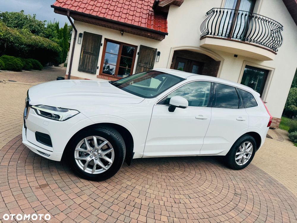 Volvo XC 60 D4 AWD Geartronic Momentum - 27