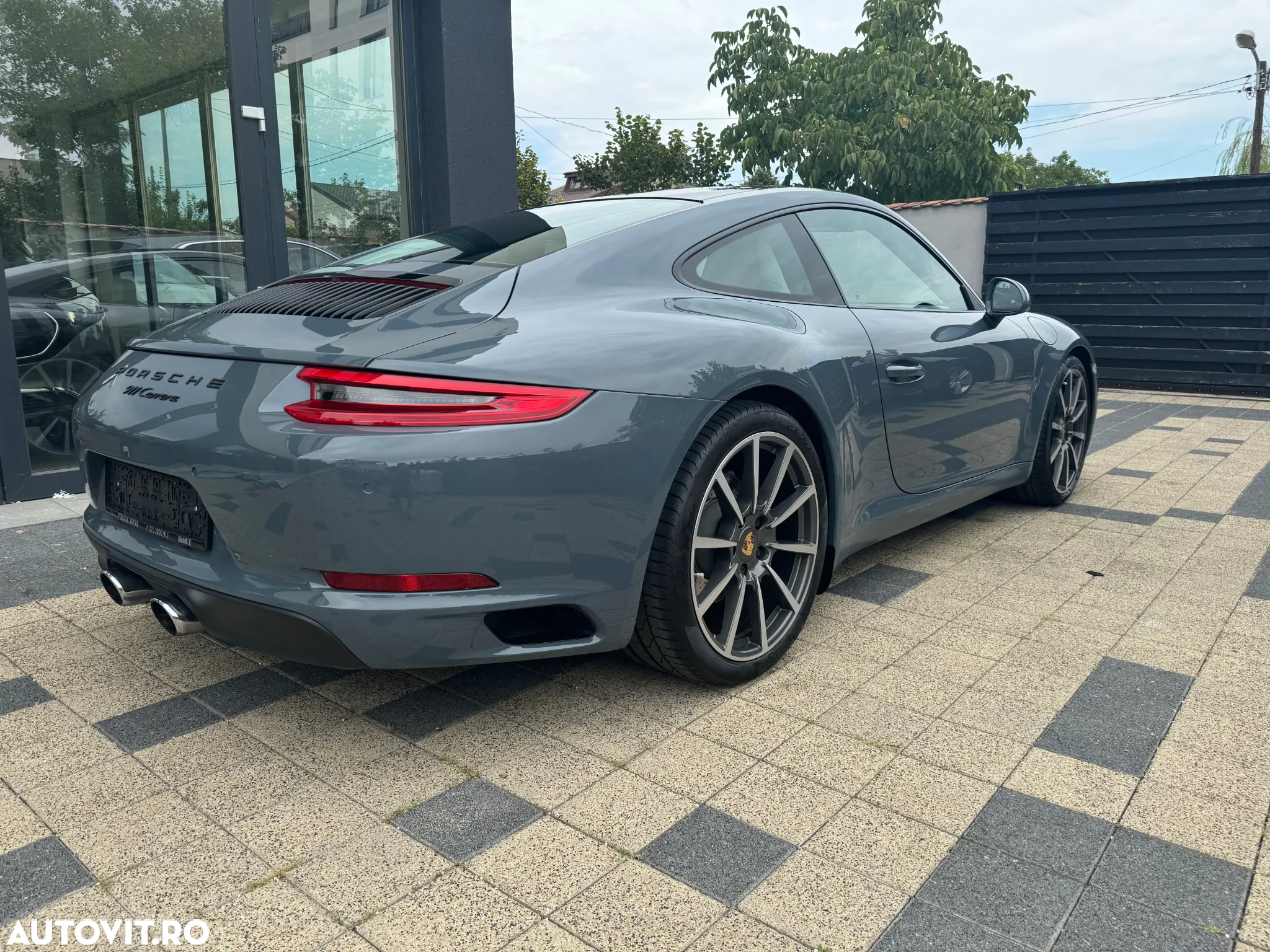 Porsche 911 Carrera PDK - 8