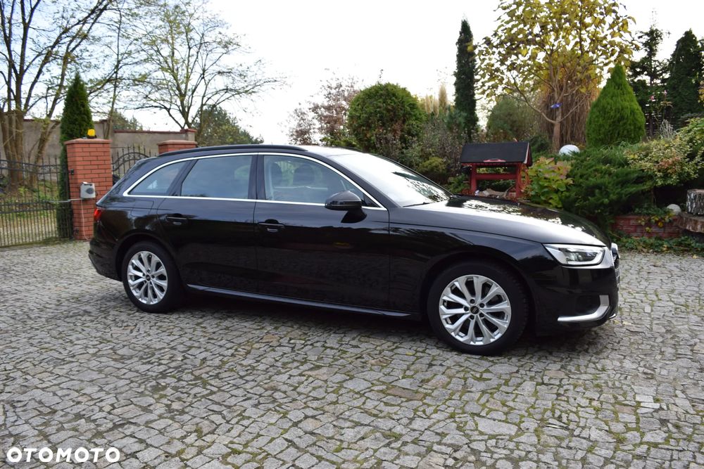 Audi A4 Avant - 10