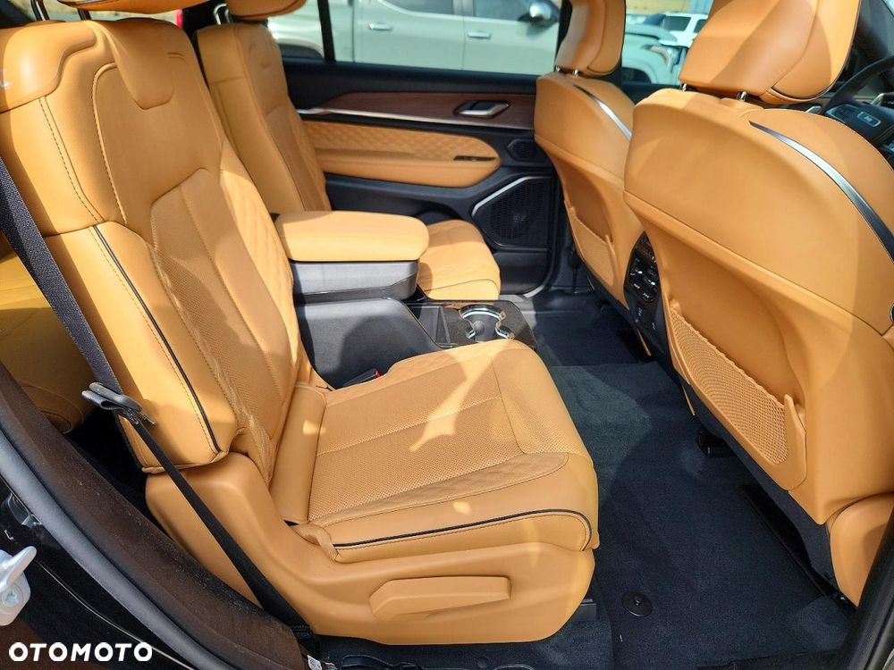 Jeep Grand Cherokee - 6