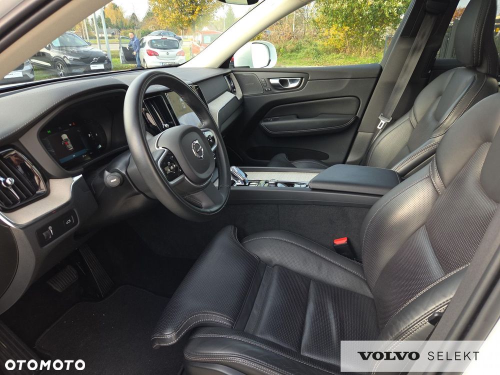 Volvo XC 60 B4 D AWD Geartronic Inscription - 10