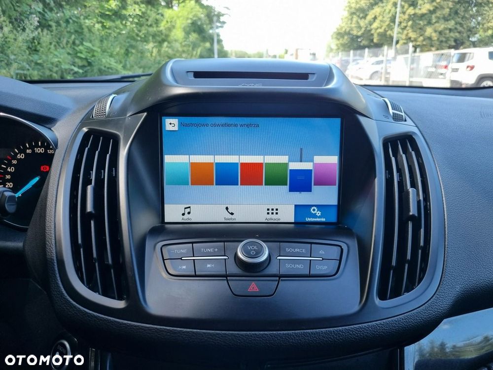 Ford Kuga 1.5 EcoBoost 2x4 Titanium - 22
