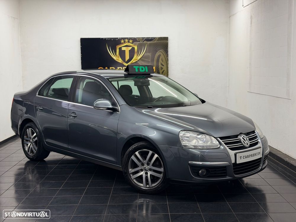 VW Jetta 1.9 TDi Sportline - 2