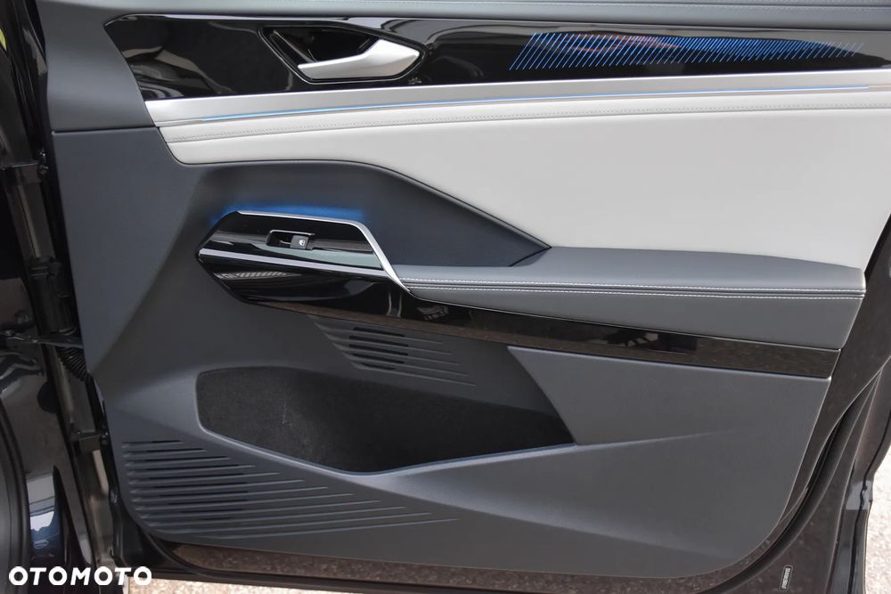 Volkswagen ID.6 - 25