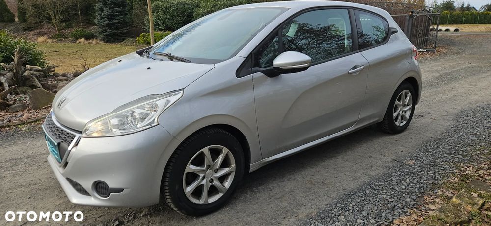 Peugeot 208 1.2 VTi Active - 1