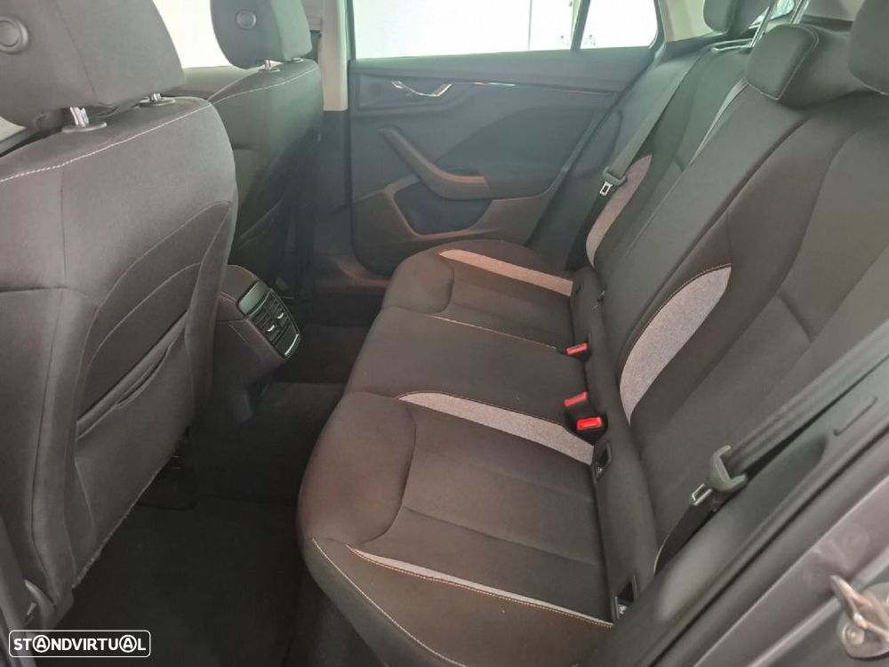 Skoda Kamiq 1.0 TSI DSG - 15