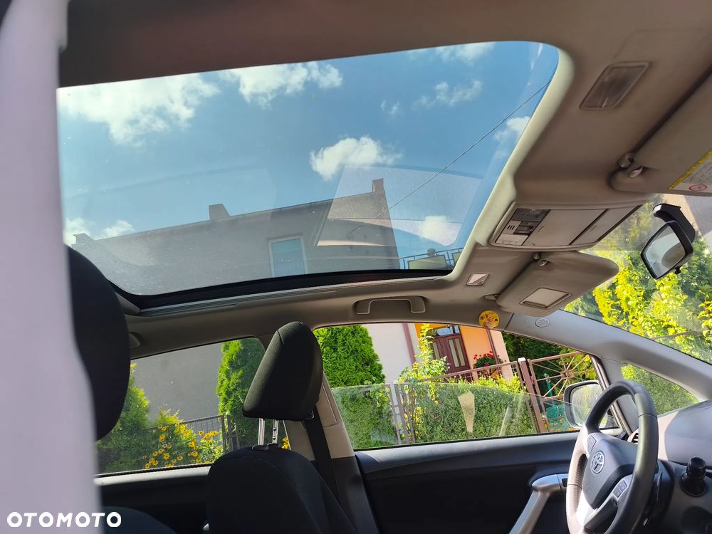 Toyota Verso 1.8 Prestige EU5 MS - 2