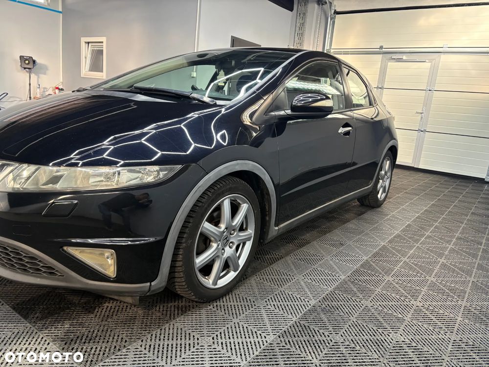 Honda Civic 1.8 Executive - 1