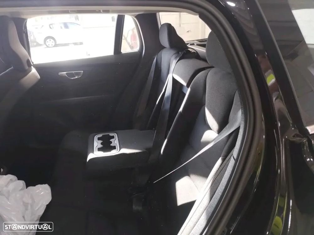Volvo V60 2.0 T6 AWD TE Inscription - 9