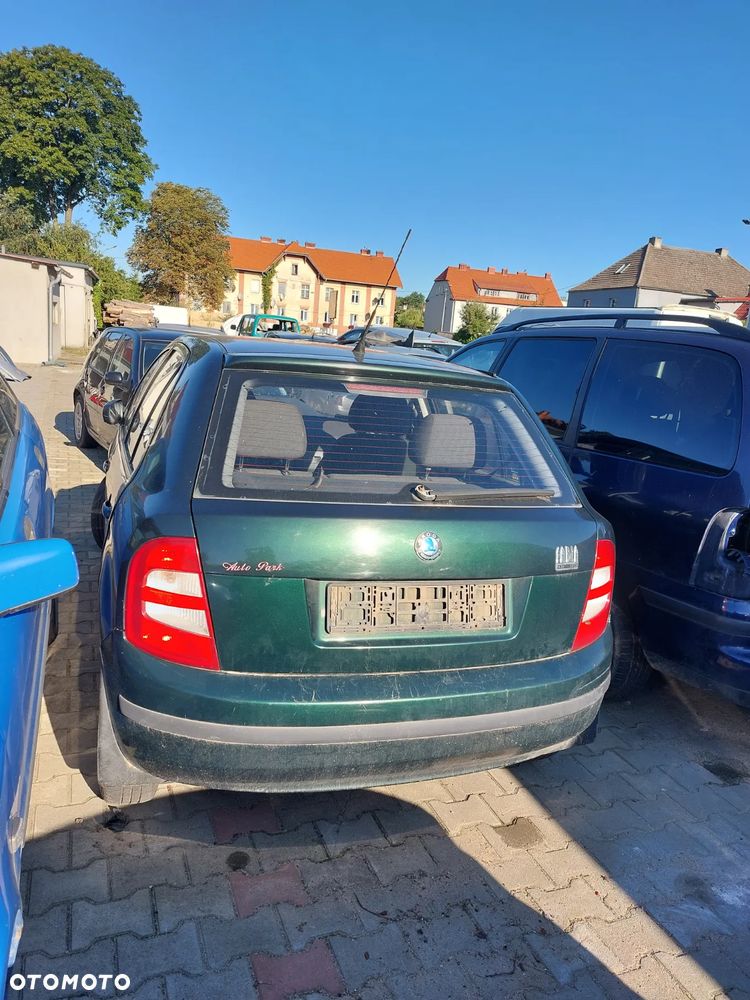 Skoda Fabia benzyna 1.4 i 1,2 benzyna na części - 5