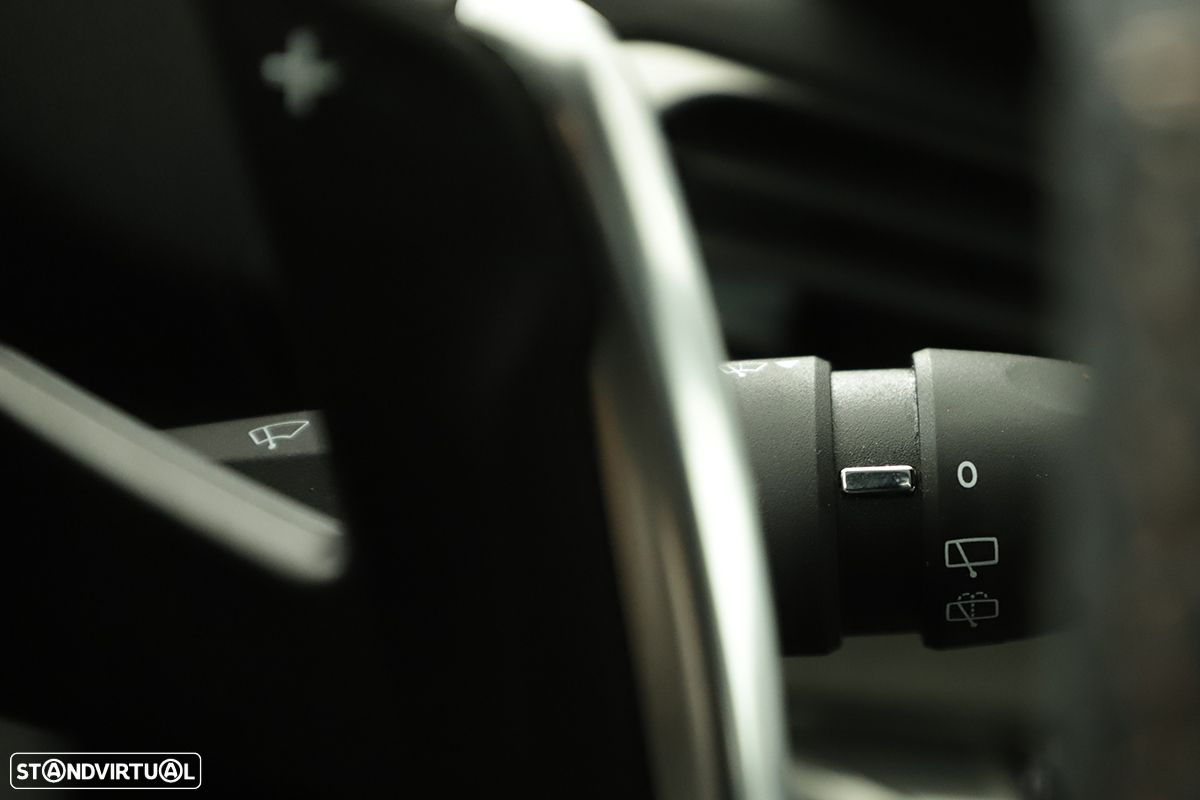 Peugeot 3008 1.2 PureTech GT EAT8 - 18