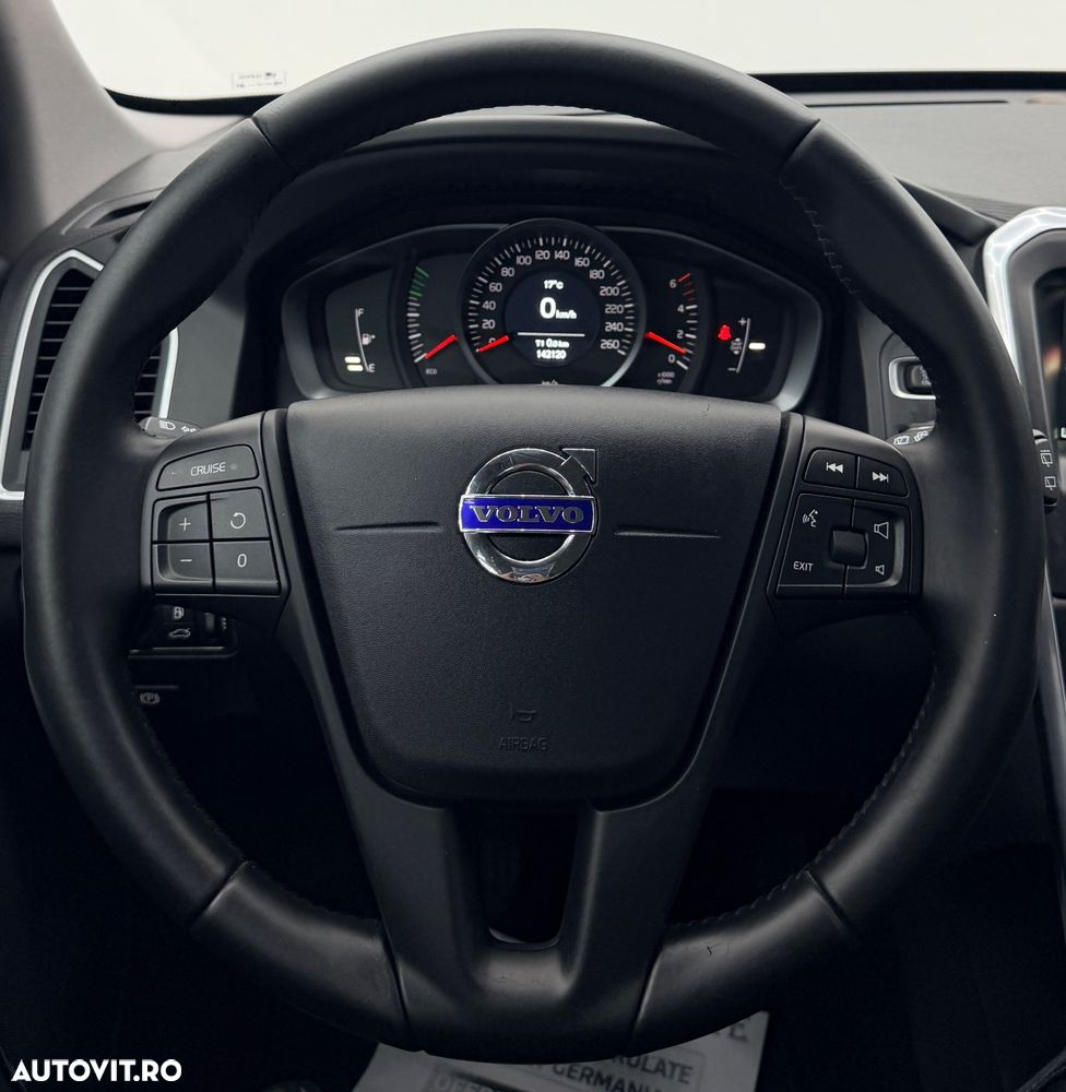 Volvo XC 60 D3 Kinetic - 37