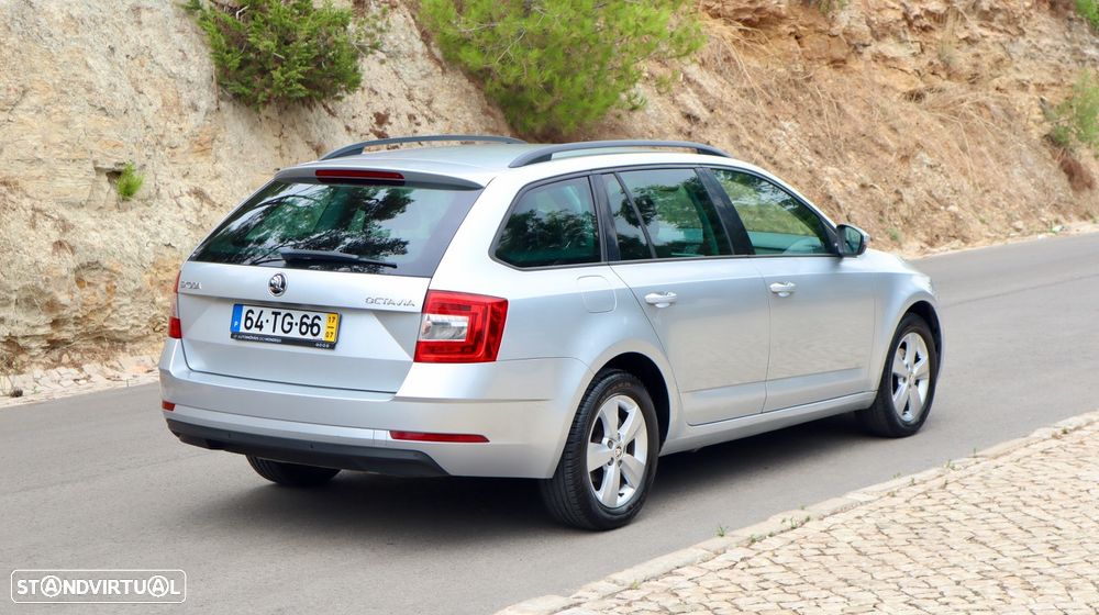 Skoda Octavia Break 1.6 TDi Ambition - 13