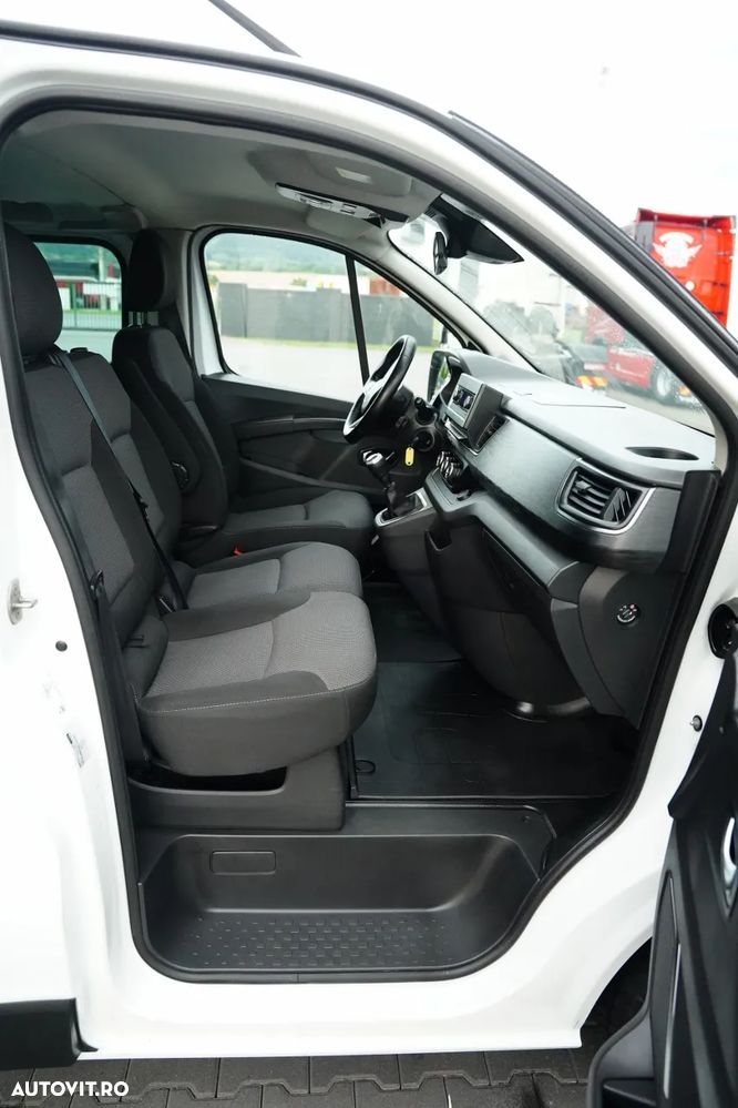 Renault TRAFIC III / AUTOBUZ / 9 LOCURI / 2022 / PRIMUL PROPRIETAR / REVIZAT - 31