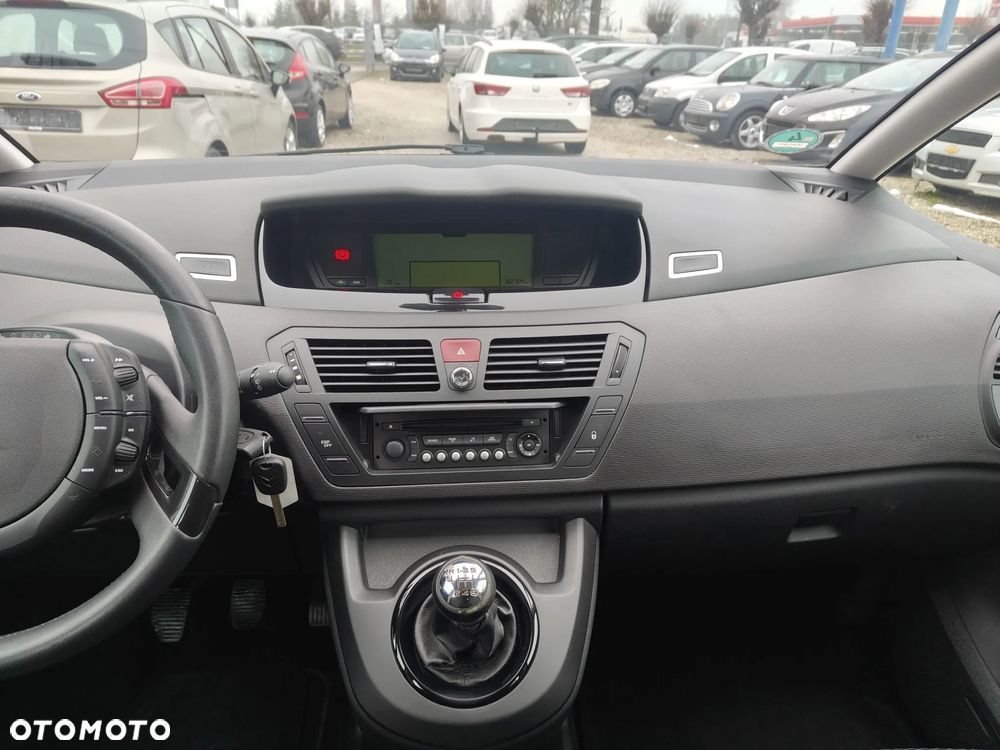 Citroën C4 Grand Picasso - 24