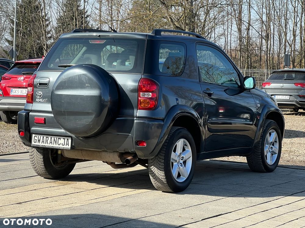 Toyota RAV4 4x4 Edition - 10