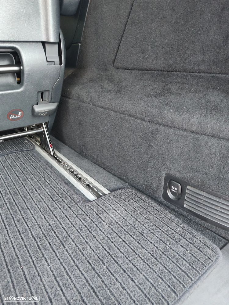 Mercedes-Benz V 220 d Longo Avantgarde Aut. - 19
