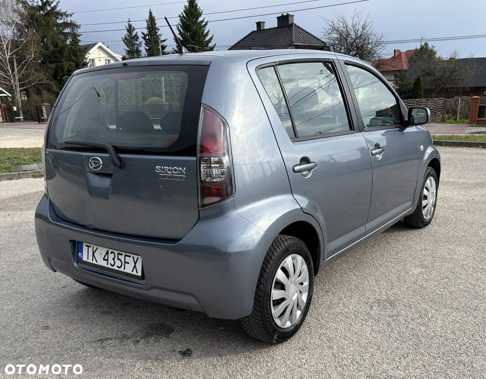 Daihatsu Sirion 1.3 - 5