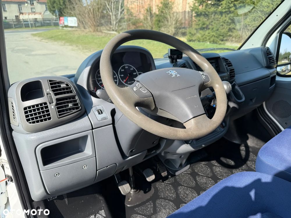 Peugeot Boxer * 2.2 / 100KM * L1H1 * Bagażnik dachowy * Hak * - 29