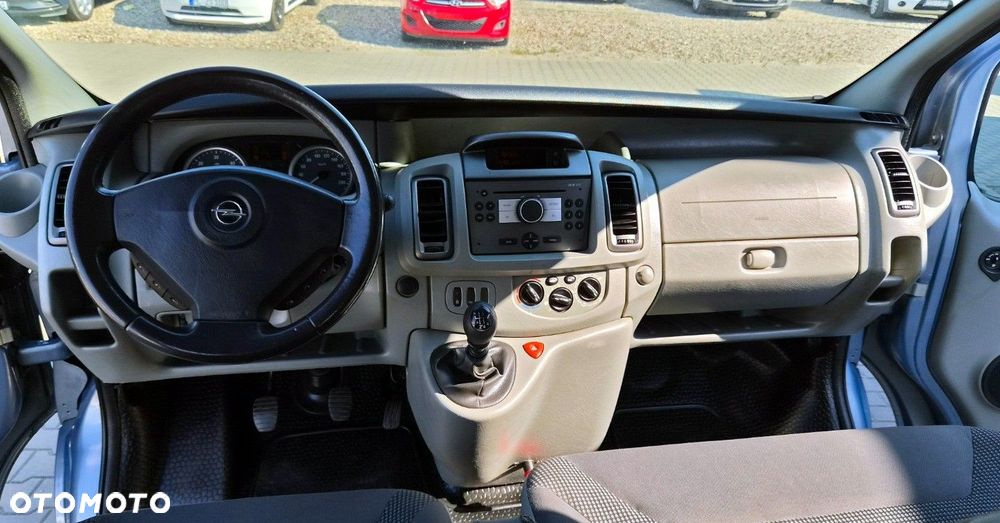 Opel Vivaro - 29