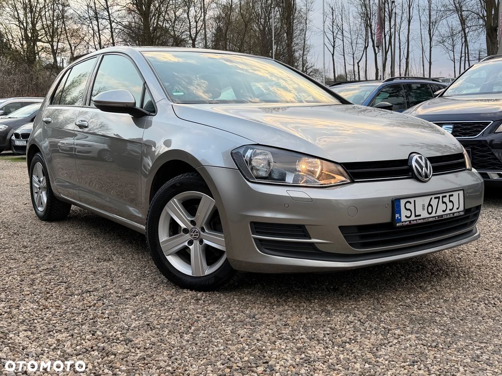 Volkswagen Golf 1.2 TSI BMT Trendline Perfectline - 3