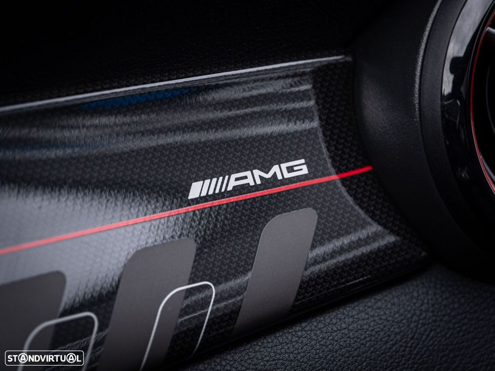 Mercedes-Benz CLA 45 AMG - 24