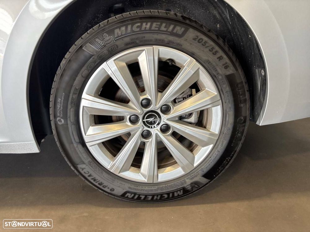 Opel Astra 1.5 D Edition Aut. - 11