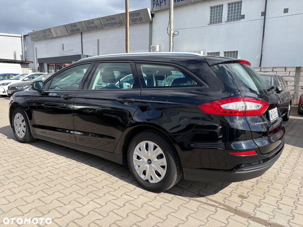 Ford Mondeo 1.5 EcoBoost Trend - 10