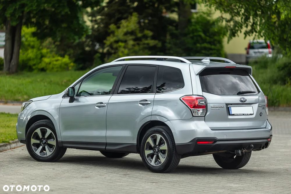Subaru Forester 2.0D Lineartronic Exclusive - 20