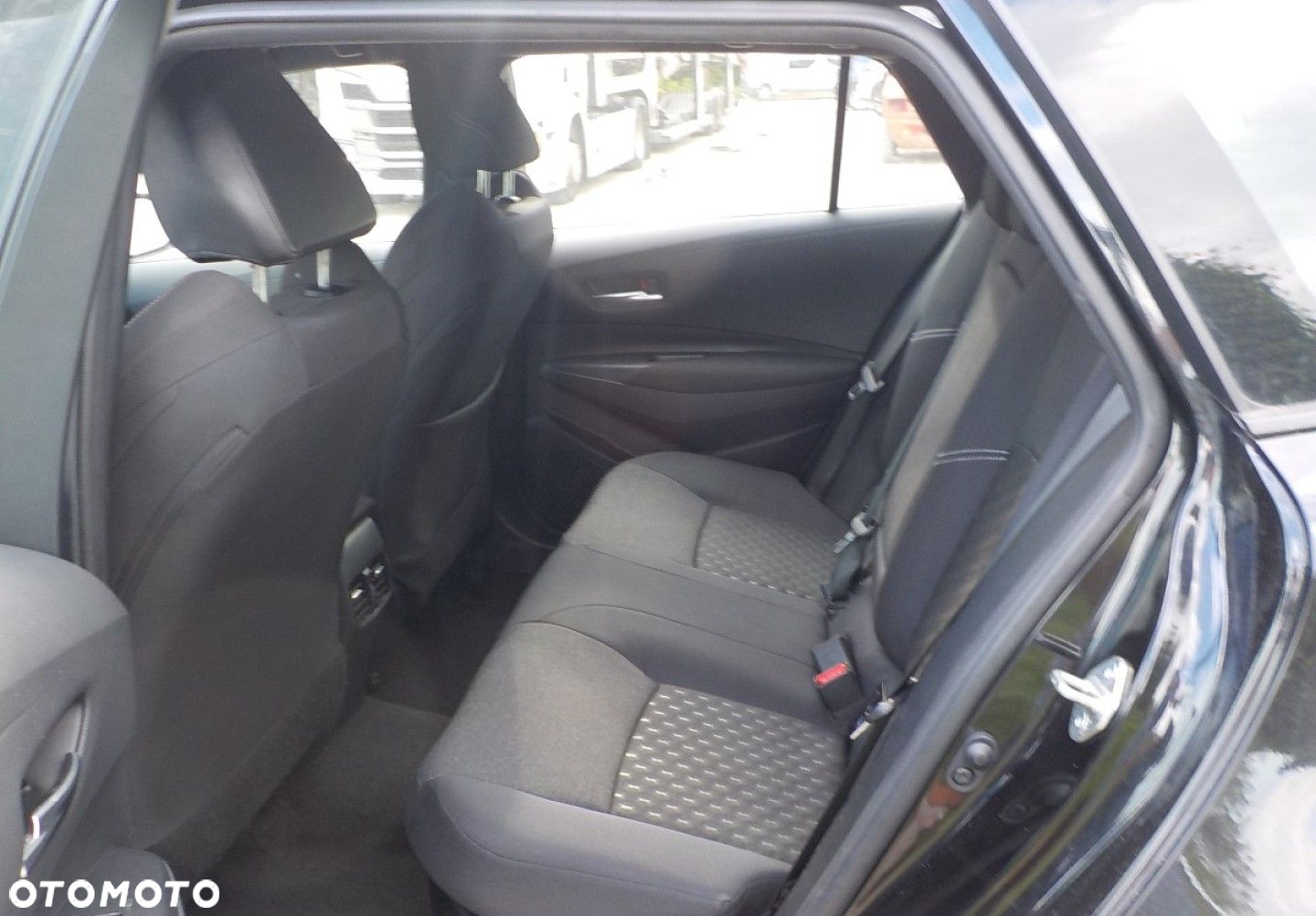 Toyota Corolla - 28