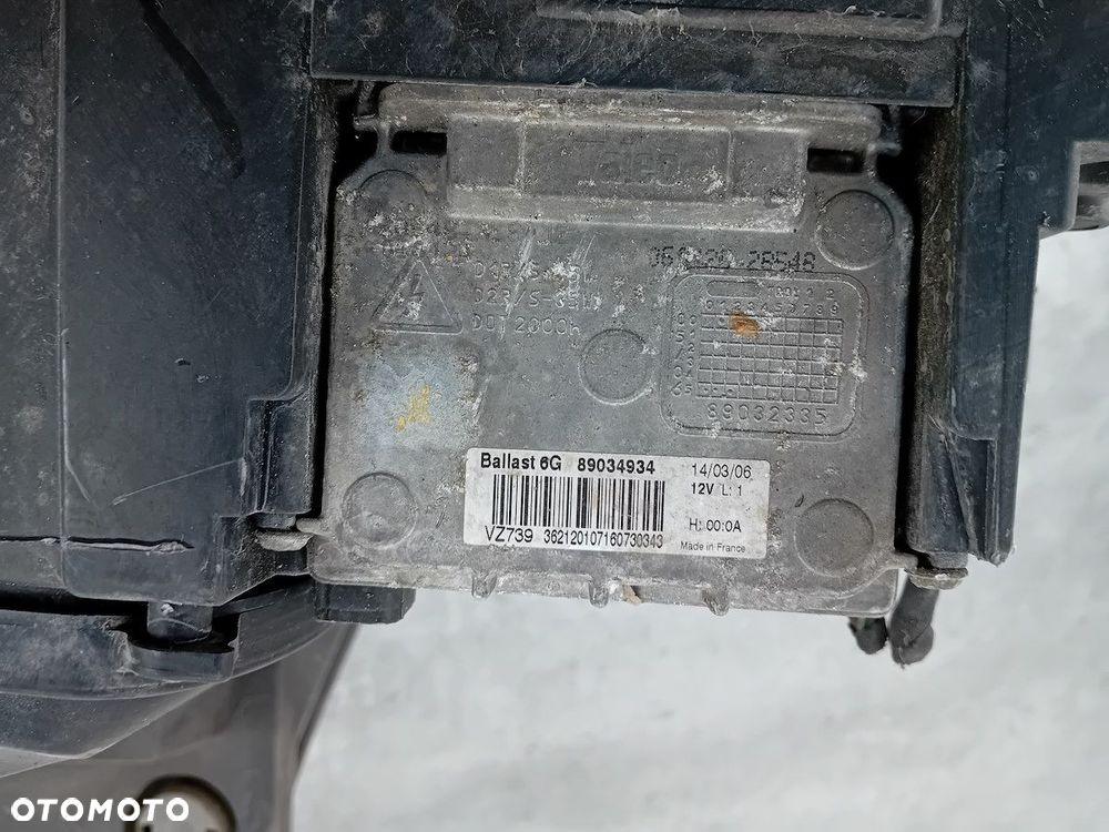 LAMPA PRZÓD PRAWA XENON RENAULT ESPACE IV 8200394707 89900858  89034934 - 11