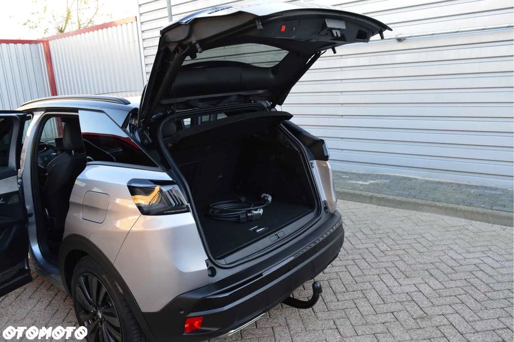 Peugeot 3008 1.6 PureTech GT S&S EAT8 - 5