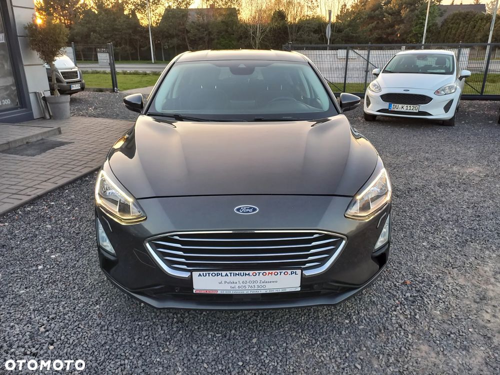 Ford Focus 1.5 EcoBlue STart-Stopp-System TITANIUM - 11