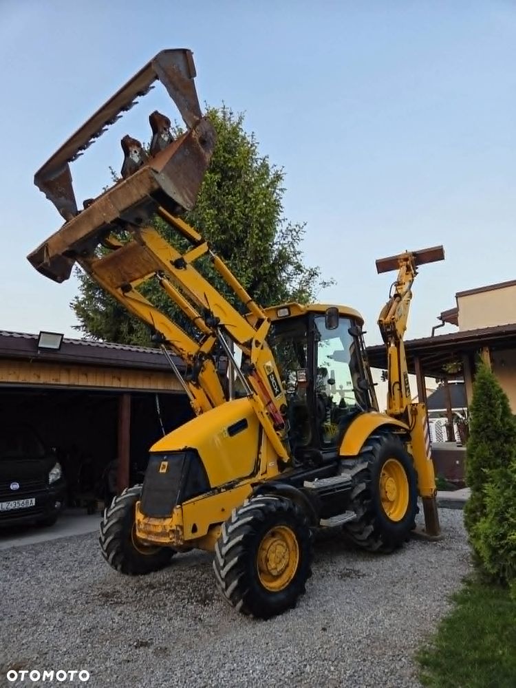 JCB 3CX - 11
