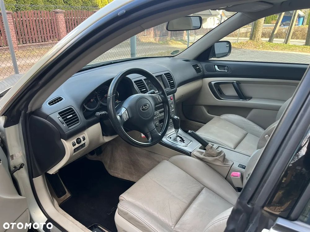 Subaru Outback - 9